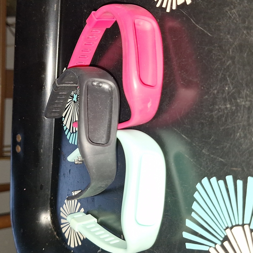 WoCase Fit Bit Silicone Wrist Band Lot of 3